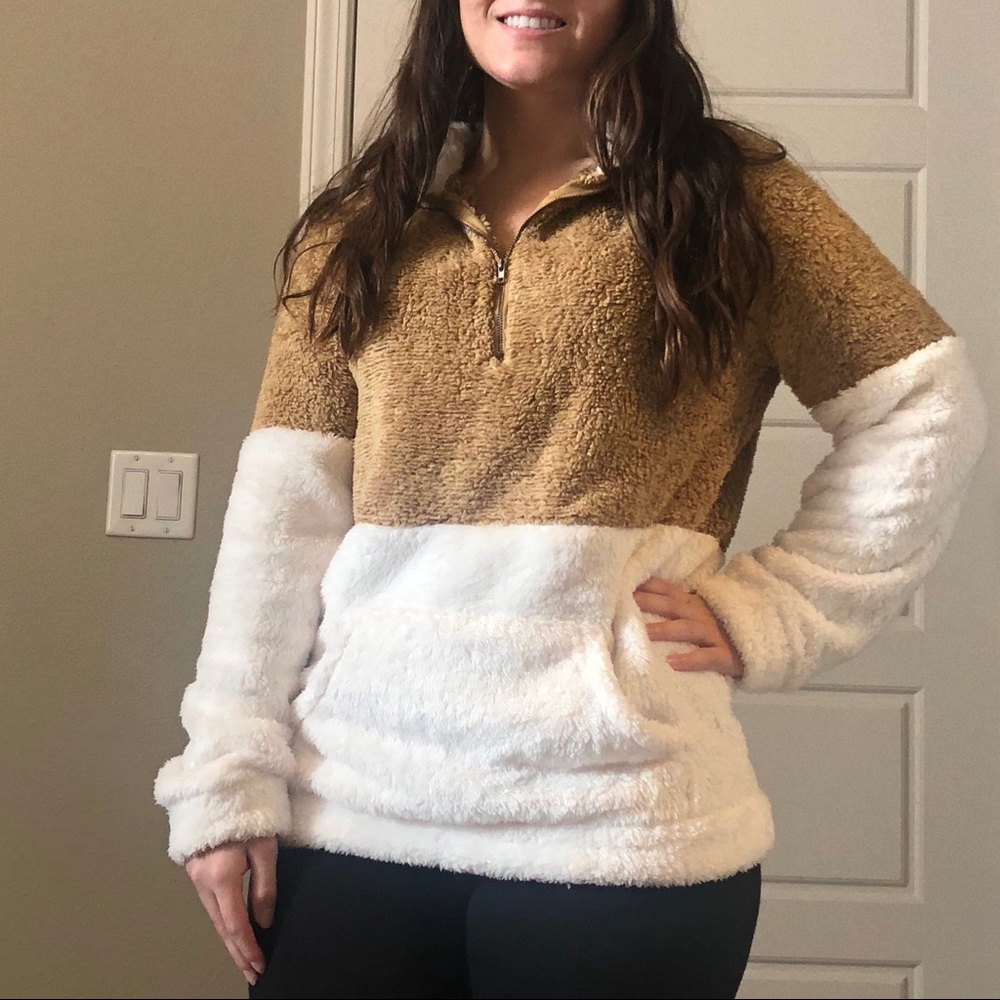 Tan & Cream Two Tone Sherpa 1/4 Zip Pullover - Picture 4 of 8